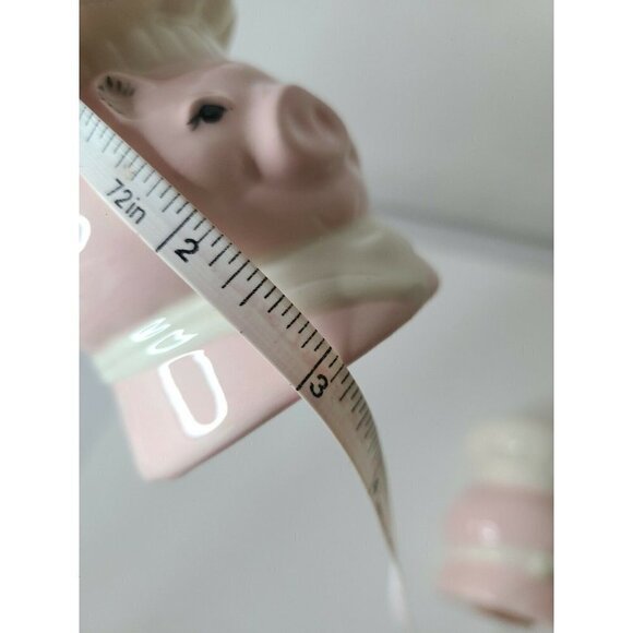 VINTAGE Ceramic Pig Chefs Salt And Pepper Shakers Set Pink White Made In Japan - Picture 6 of 6